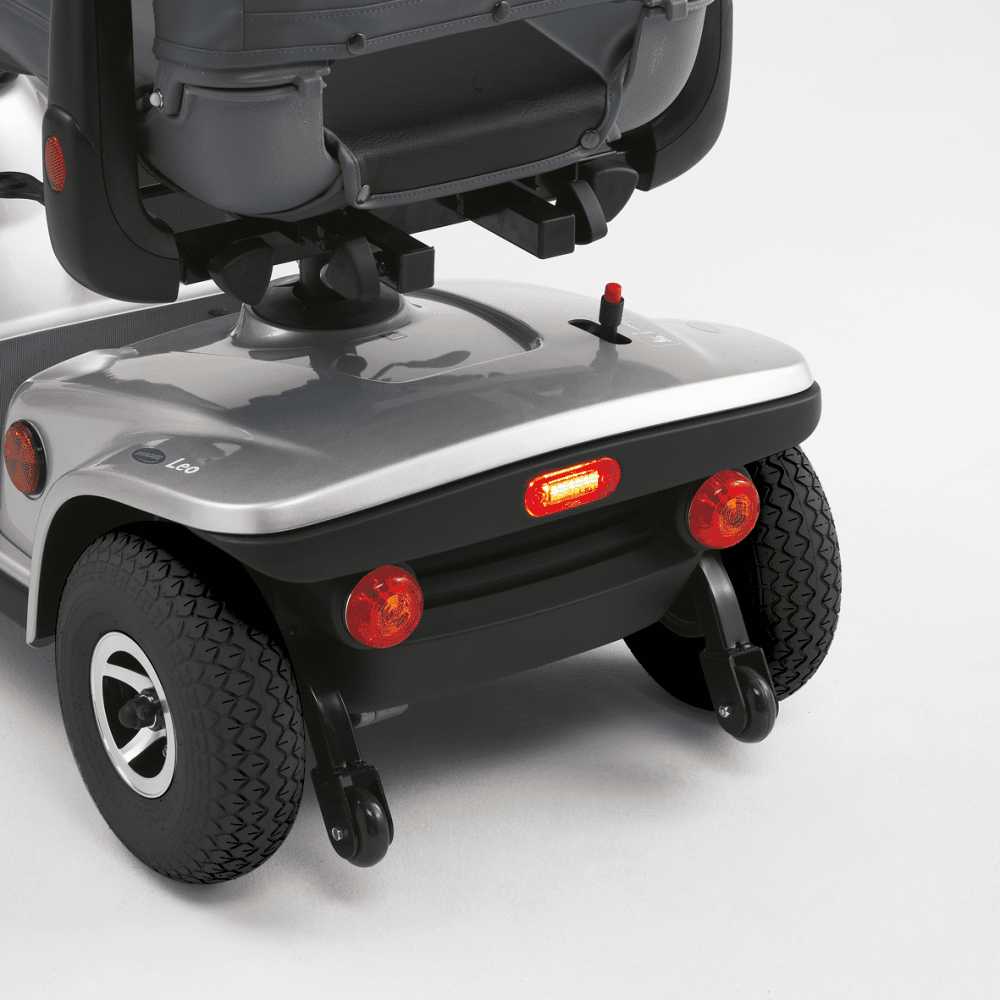Elektro-Scooter Leo, 4-Rad, 6 km/h Version, silber – Bild 4