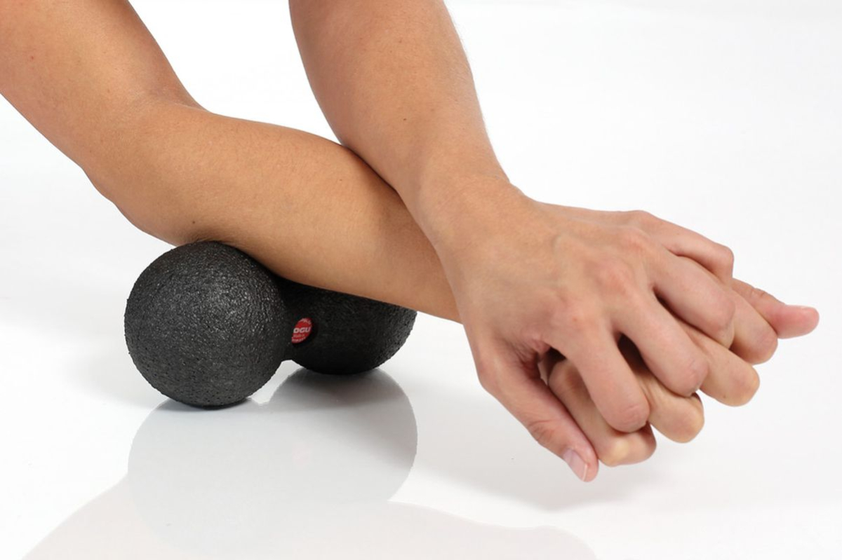 Blackroll Massageball DuoBall, schwarz – Bild 2