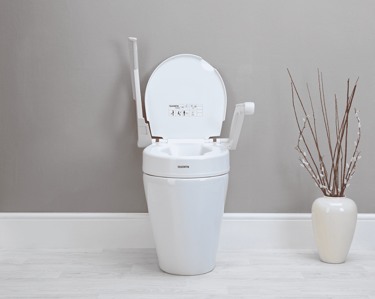 Toilettensitzerhöhung AQUATEC 90000 mit Deckel und Armlehnen – Bild 2