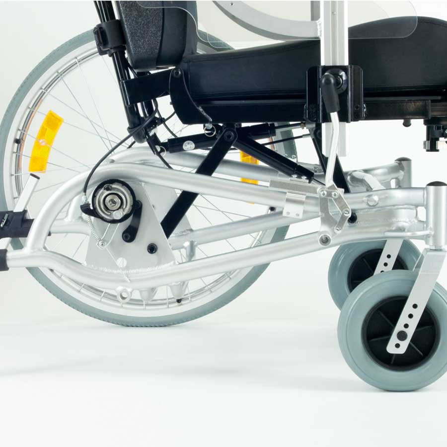 1.010 GEO Multi-functional Wheelchair with Drum Brake - Image 3